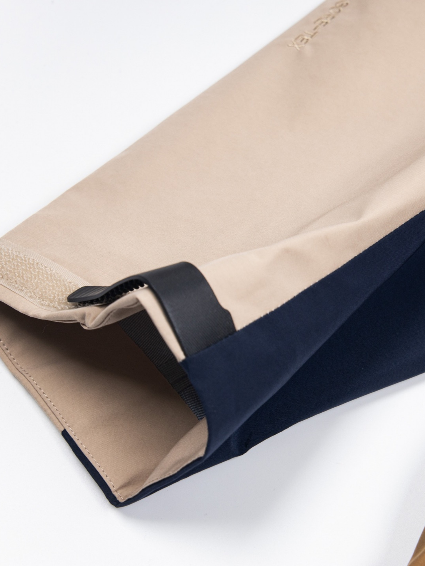 Casaca Impermeable B LW Arcterx Unisex