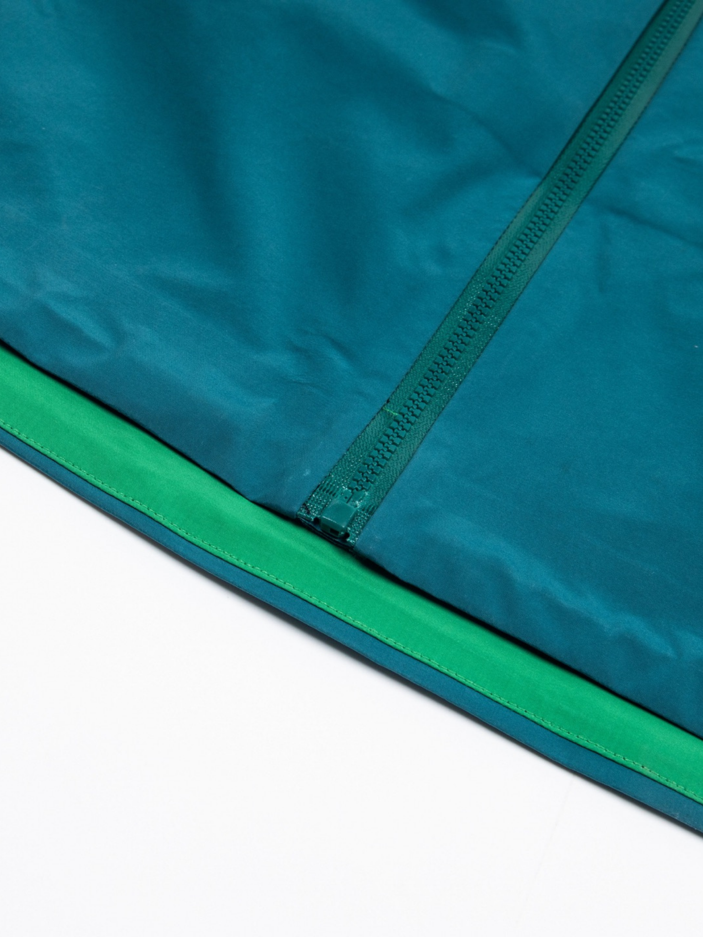 Casaca Impermeable B LW Arcterx Unisex