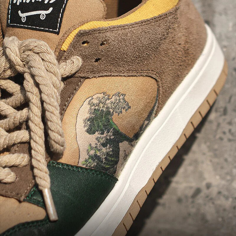 Zapatillas Inspiradas en la Gran Ola de Kanagawa